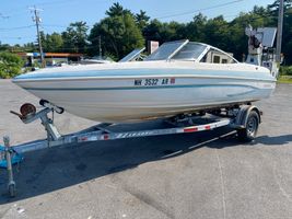 1994 GLASTRON BOAT 