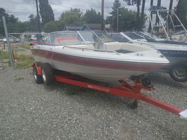 1993 FOURWINNS 180 FREEDOM 