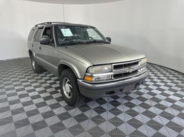 2001 CHEVROLET BLAZER 