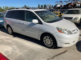 2007 TOYOTA SIENNA 