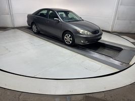 2005 TOYOTA CAMRY XLE V6