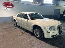 2005 CHRYSLER 300 BASE