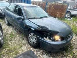 2000 TOYOTA CAMRY 
