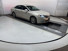 2015 LINCOLN MKZ BASE