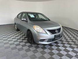 2013 NISSAN VERSA SV