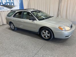 2005 FORD TAURUS SE