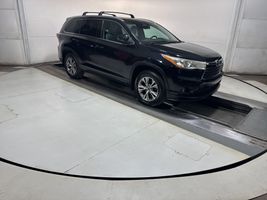 2014 TOYOTA HIGHLANDER XLE