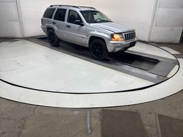 2004 JEEP GRAND CHEROKEE SE