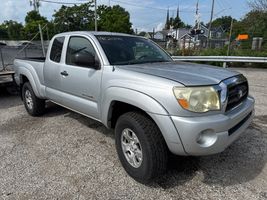 2005 TOYOTA TACOMA