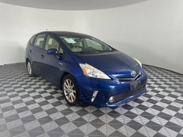 2013 TOYOTA PRIUS V 