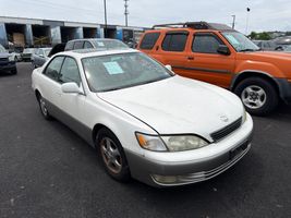 1999 LEXUS ES 300 