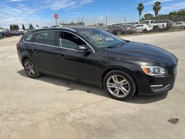 2015 VOLVO V60 T5 PREMIER