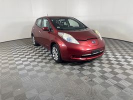 2013 NISSAN LEAF S