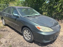 2002 TOYOTA CAMRY XLE