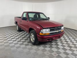 2000 CHEVROLET S10 