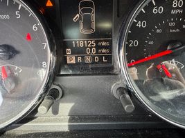 2012 NISSAN ROGUE SV