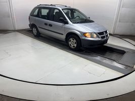 2003 DODGE CARAVAN SE