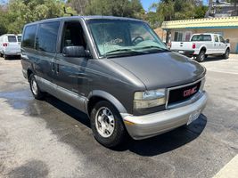 2002 GMC SAFARI VANS