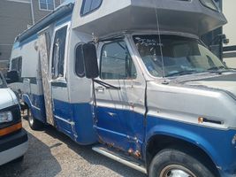 1982 FORD ECONOLINE