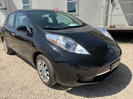 2013 NISSAN LEAF S