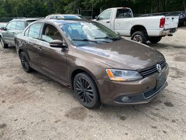 2011 VOLKSWAGEN JETTA SEL