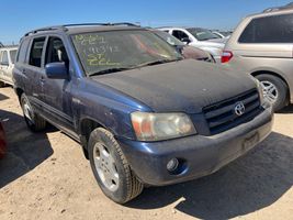 2005 TOYOTA HIGHLANDER 