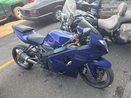 2004 SUZUKI GSX-R600K4 
