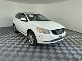 2015 VOLVO XC60 T5 PREMIER - 2015.5