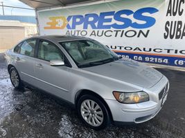 2004 VOLVO S40 BASE - 2004.5