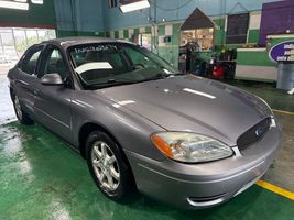 2007 FORD TAURUS
