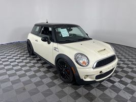 2007 MINI COOPER S