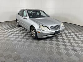 2004 MERCEDES-BENZ C CLASS C240