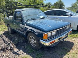 1985 NISSAN PICKUP BASE