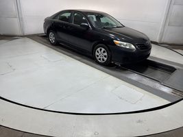 2010 TOYOTA CAMRY 