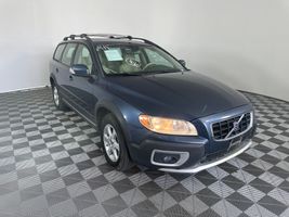 2008 VOLVO XC70 