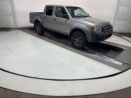 2003 NISSAN FRONTIER SE-V6