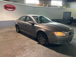 2010 VOLVO S80 BASE