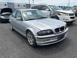 2001 BMW 3-SERIES 325I