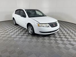 2005 SATURN ION 2
