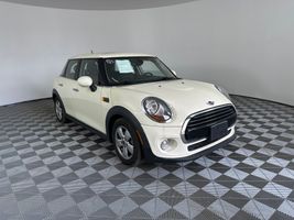 2016 MINI COOPER BASE