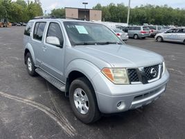 2007 NISSAN PATHFINDER SE