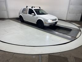 2002 VOLKSWAGEN GOLF GLS