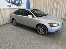2006 VOLVO S40 T5