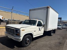 1986 FORD F350 