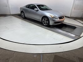 2009 INFINITI G37 X