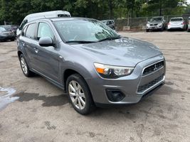 2013 MITSUBISHI OUTLANDER SPORT ES