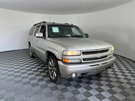 2004 CHEVROLET SUBURBAN 