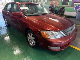 2002 TOYOTA AVALON 