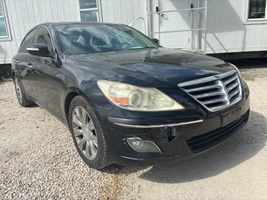 2009 HYUNDAI GENESIS