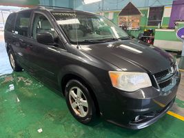 2011 DODGE GRAND CARAVAN